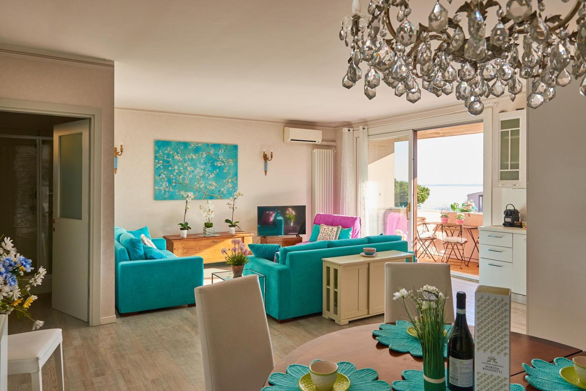 Garda Blue Lake Home Luxury Appartment Desenzano del Garda Exterior foto